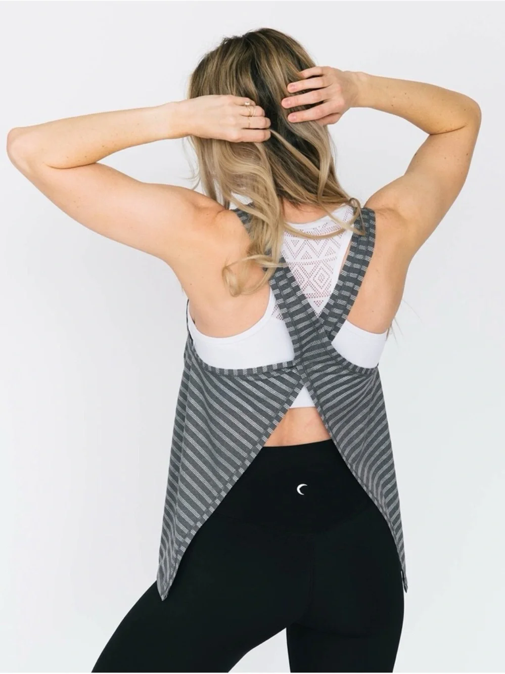 ZYIA Gray Striped Athletic Tank Top Criss Cross Back Lightweight Workout Size S - Picture 2 of 5